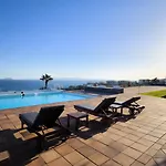 Villa Costa Roja Con Vistas Al Mar, Piscinas, Jacuzzi, Mini Golf Y Pádel En Montaña Roja *