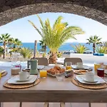 Costa Roja Con Vistas Al Mar, Piscinas, Jacuzzi, Mini Golf Y Padel En Montana Roja Villa Playa Blanca (Lanzarote)