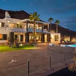 Costa Roja Con Vistas Al Mar, Piscinas, Jacuzzi, Mini Golf Y Padel En Montana Roja Villa