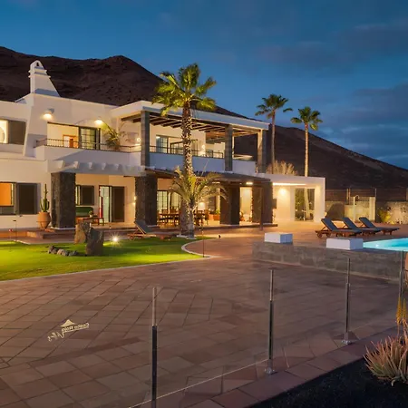 Costa Roja Con Vistas Al Mar, Piscinas, Jacuzzi, Mini Golf Y Padel En Montana Roja فيلة