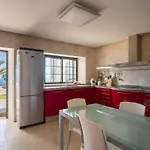 Villa Costa Roja Con Vistas Al Mar, Piscinas, Jacuzzi, Mini Golf Y Padel En Montana Roja *