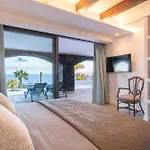 Villa Costa Roja Con Vistas Al Mar, Piscinas, Jacuzzi, Mini Golf Y Padel En Montana Roja