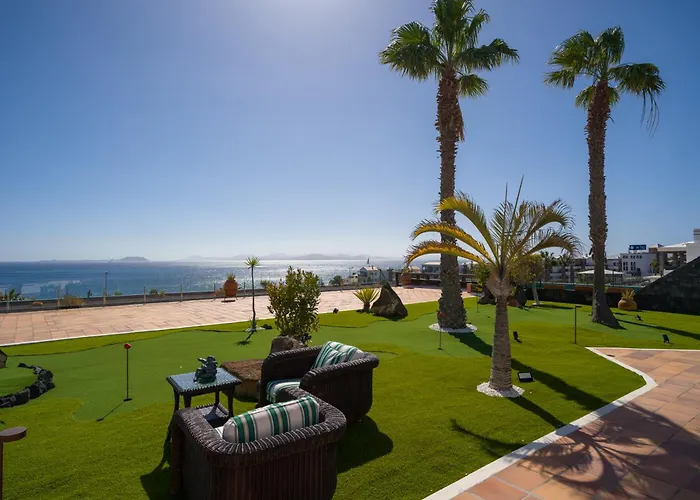 Costa Roja Con Vistas Al Mar, Piscinas, Jacuzzi, Mini Golf Y Padel En Montana Roja * Playa Blanca (Lanzarote)