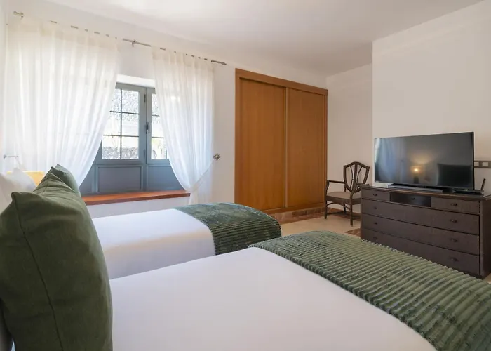 Costa Roja Con Vistas Al Mar, Piscinas, Jacuzzi, Mini Golf Y Padel En Montana Roja *